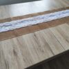 Běhoun z umělé pytloviny, s krajkou uprostřed (2,75 x 0,3 m) - Image 2
